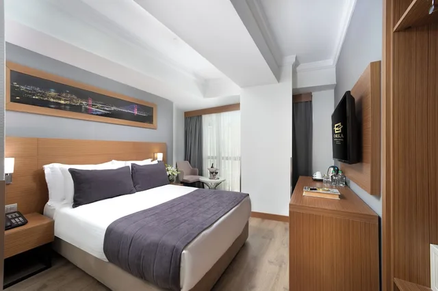 غرفة سوبيريور ثلاثية بسرير مزدوج وسرير فردي بإطلالة على المدينة بغرفة نوم واحدة، Orka Royal Hotel 8/10