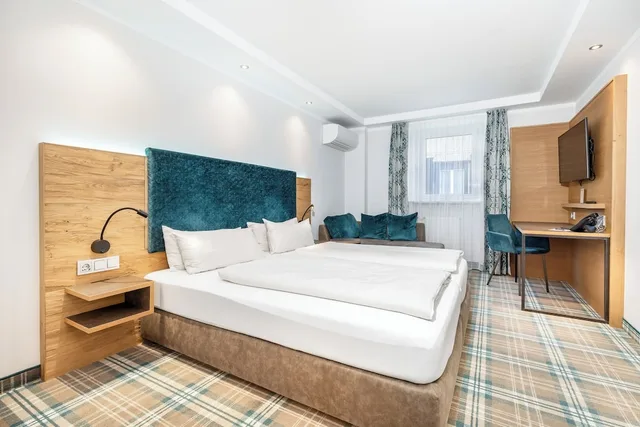 غرفة كومفورت بسرير مزدوج مع أريكة، Hotel zur Post 1/10