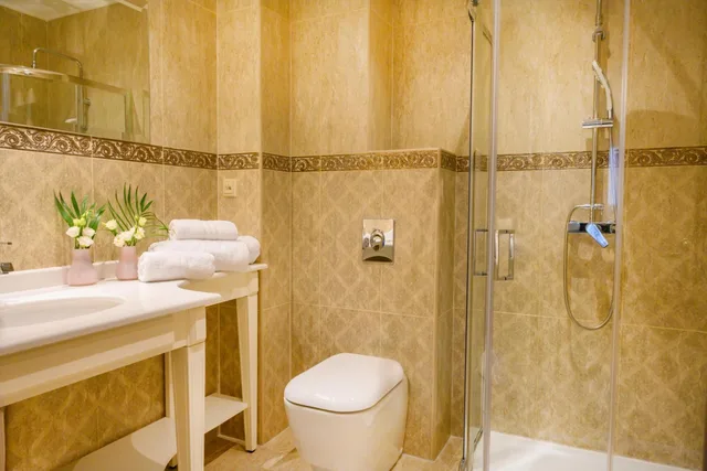 جناح عائلي ديلوكس، Emerald suites 6/6