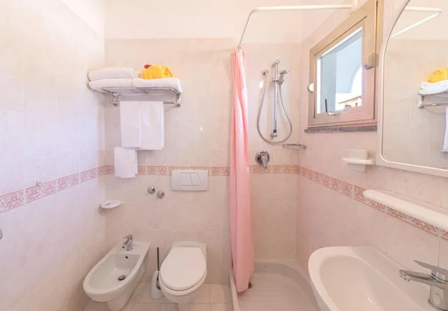 غرفة اقتصادية رباعية، Family Hotel Le Canne&Beauty 4/5