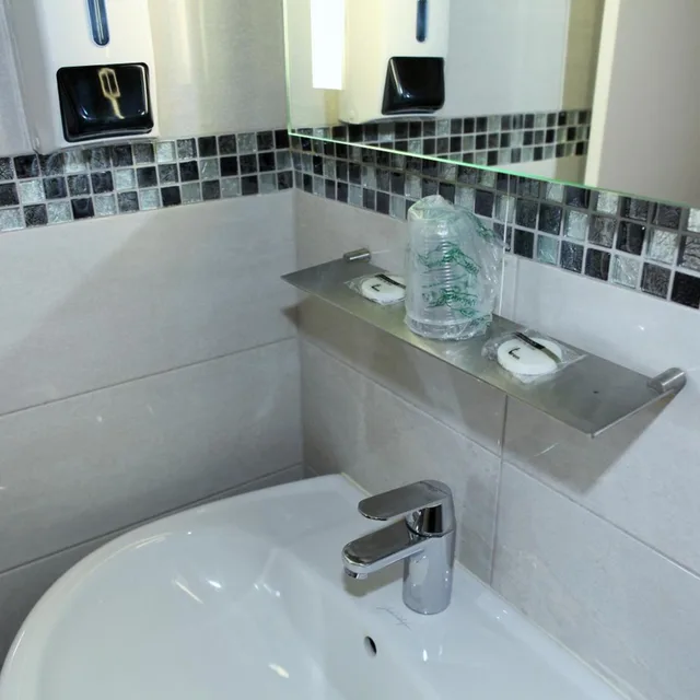 غرفة بسرير مزدوج، Hotel Montpensier Paris 2/2