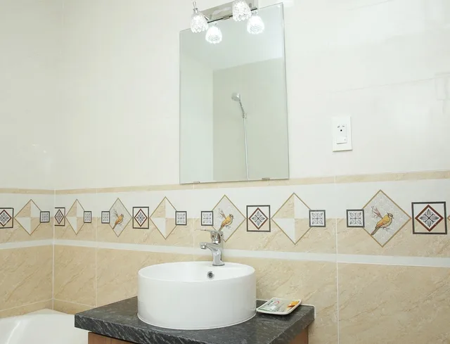 شقة سكنية رئاسية بسريرين كينج بإطلالة على المدينة بحوض استحمام، Thien Tai Hotel 3/3