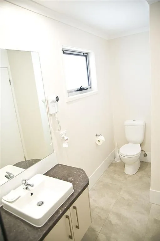 غرفة قياسية بسرير كوين، Roma Central Motel 3/5