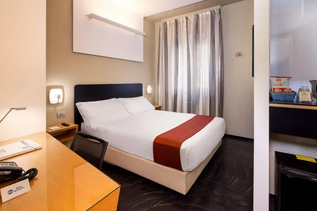 غرفة صغيرة بسرير كوين، Best Western Hotel Major 1/2