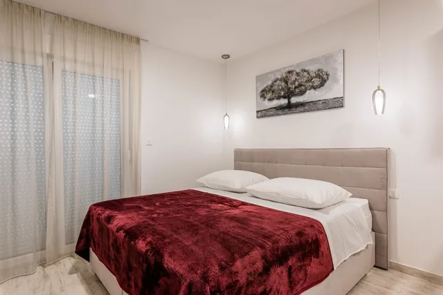 استوديو فاخر بسرير كينج بإطلالة على البحر بشرفة، Villa Lavanda 2/6