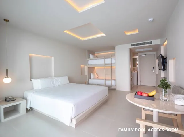 Family, Pool Access، Prima Hotel Pattaya 1/4