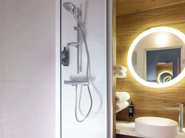 غرفة بسريرين منفصلين، Ibis Styles Les Houches Chamonix 2/5