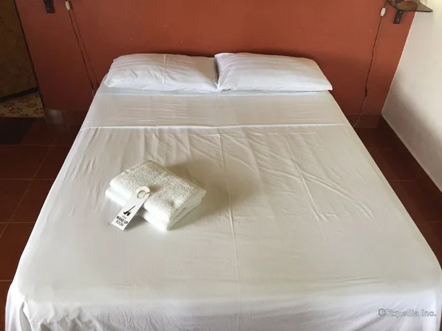 كوخ بإطلالة على البحر، Discovery Island Resort and Dive Center 2/4