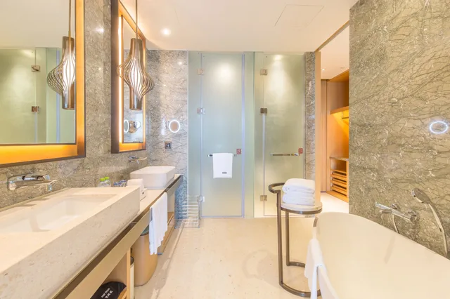 Room, King Bed, Garden View, THE WESTIN SHIMEI BAY RESORT 6/6