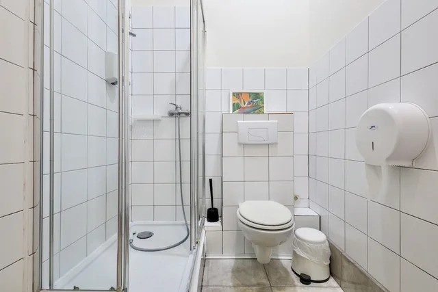 غرفة كومفورت بسرير مزدوج بإطلالة على الفناء بشرفة بحمام مشترك، Ambiente Hostel 9/9