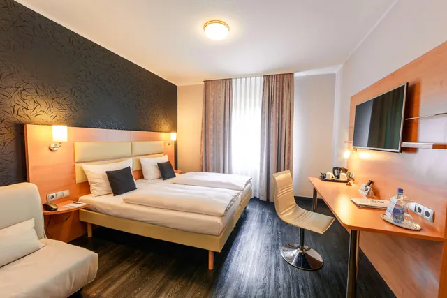 غرفة كومفورت بسرير مزدوج، PLAZA INN Stuttgart-Filderstadt 1/2