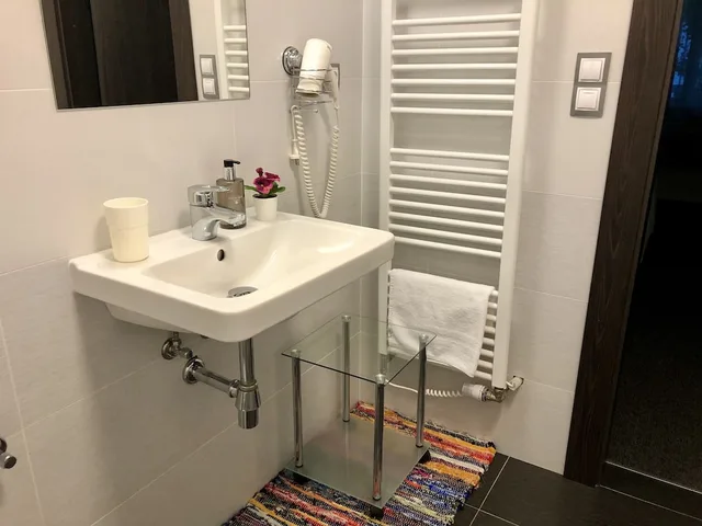 Superior, Queen Bed, Garden View, Balcony, Hotel Shato 8/10