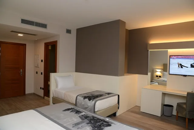غرفة سوبيريور بسريرين منفصلين، Albergo Roma, Bw Signature Collection 2/4