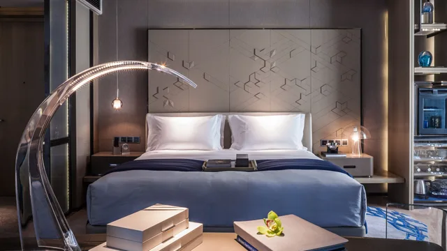 غرفة كلاسيكية بسرير كينج، Intercontinental Beijing Sanlitun 1/8