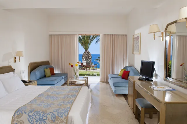 Bungalow, Twin Beds, Water Front، Iberostar Waves Creta Panorama & Mare 5/6
