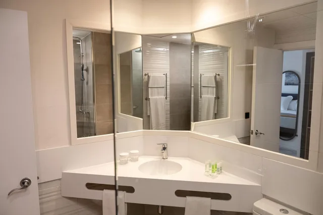غرفة سوبيريور بإطلالة جزئية على البحر، Urh Sitges Playa Hotel 7/7