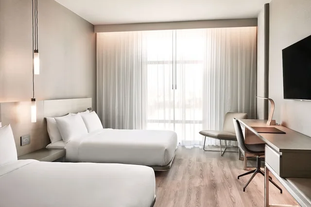 غرفة بسريرين كوين لذوي الإعاقة، AC Hotel by Marriott Sunnyvale Moffett Park 1/5