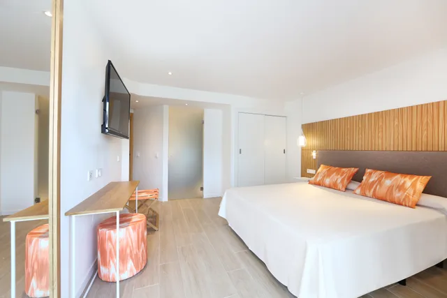 غرفة بسرير مزدوج، Iberostar Waves Playa de Muro 3/3
