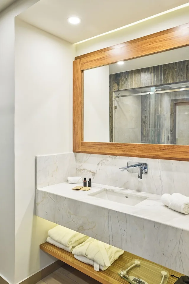 Deluxe, 2 Double Beds, Partial Lagoon View، Cristalino Lagoon Front Hotel, Restaurant & Spa 4/4