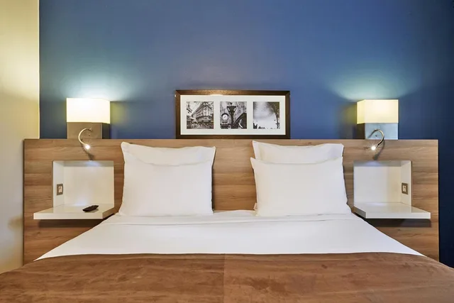 غرفة متصلة عائلية، Radisson Hotel Paris Le Bourget 5/8