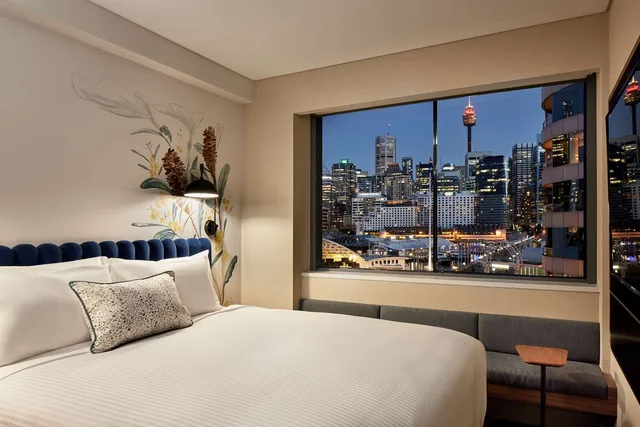 غرفة بسرير كوين بإطلالة على المدينة، Aiden by Best Western Darling Harbour 3/4