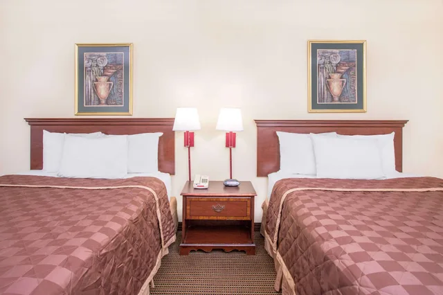 Standard, 2 Queen Beds, Days Inn by Wyndham Spartanburg Waccamaw 3/8