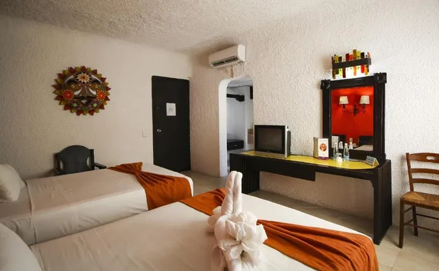 غرفة قياسية رباعية، Xbalamque Resort and Spa 3/7