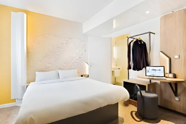 غرفة سوبيريور بسريرين مزدوجين، B&B HOTEL Lyon Centre Perrache 1/1