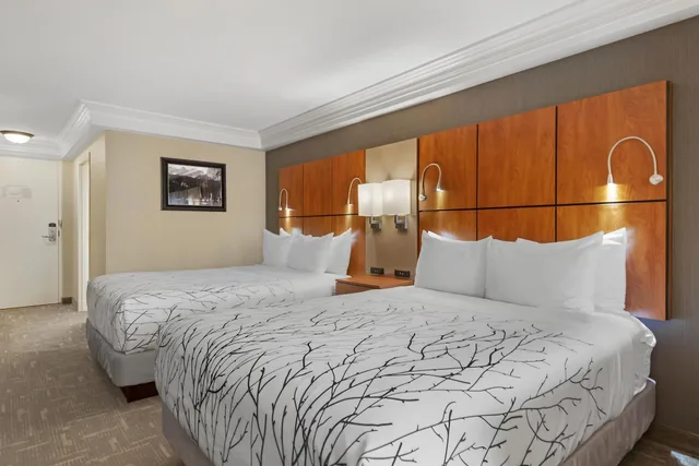Standard, Multiple Beds، Best Western Plus Silver Saddle Inn 2/3
