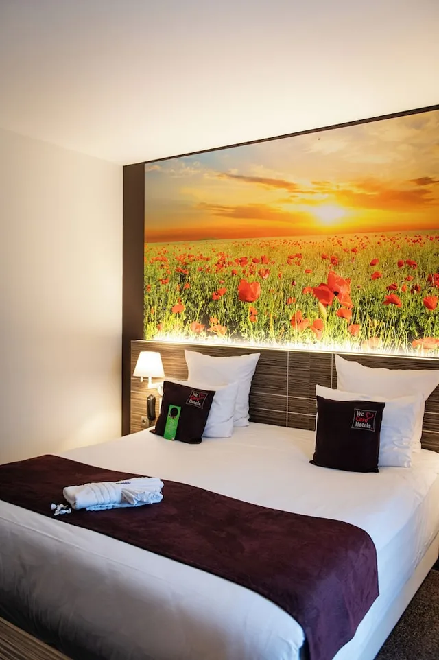 جناح جونيور بسرير كينج، Hotel Horizon 3/9