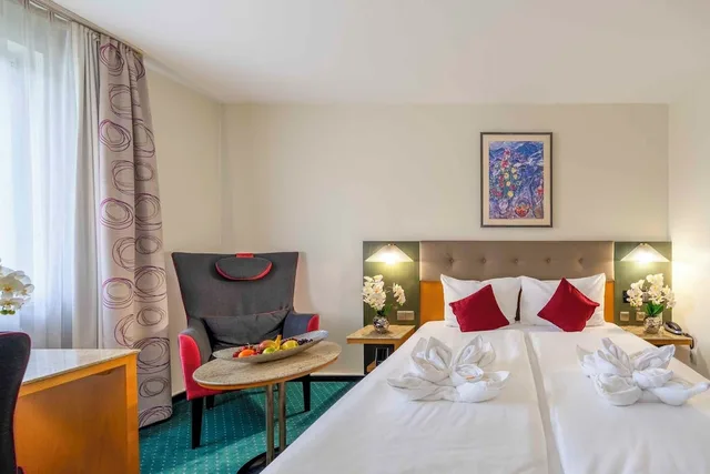 غرفة كومفورت كبيرة بسرير كوين، Plaza Hotel Blankenburg Ditzingen Sure Hotel Collection 6/10