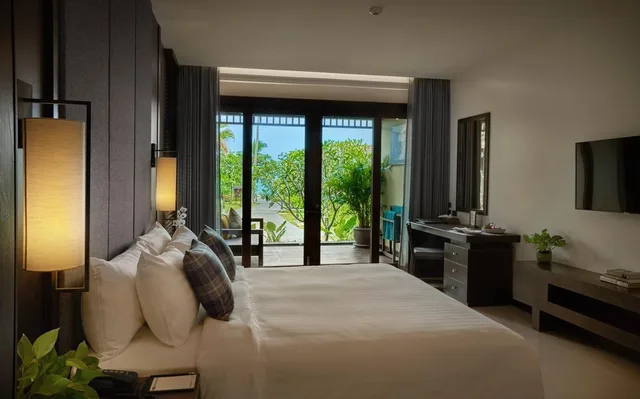 غرفة ديلوكس بسرير مزدوج بإطلالة على الحديقة، Khanom Beach Resort and Spa 1/1