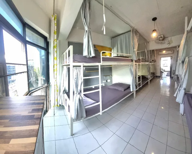 Mixed Dorm, Standard, Single, 10 Beds، Me U 2 Hostel - Adults Only 1/1
