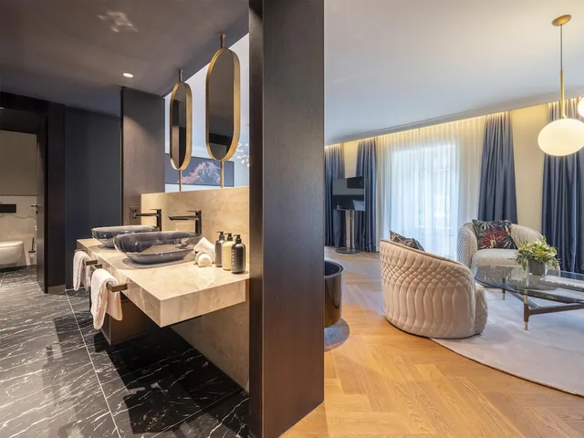 Serenity, Spa, Suite, King Bed، Steigenberger Europaischer Hof 2/3