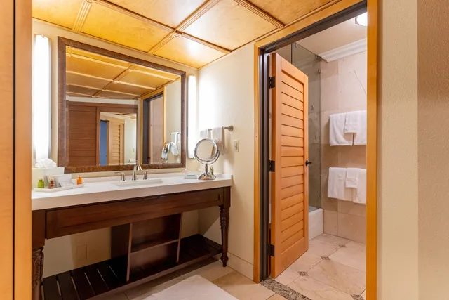 غرفة قياسية بسريرين كوين بإطلالة على البحر، Pacific Terrace Hotel 8/8