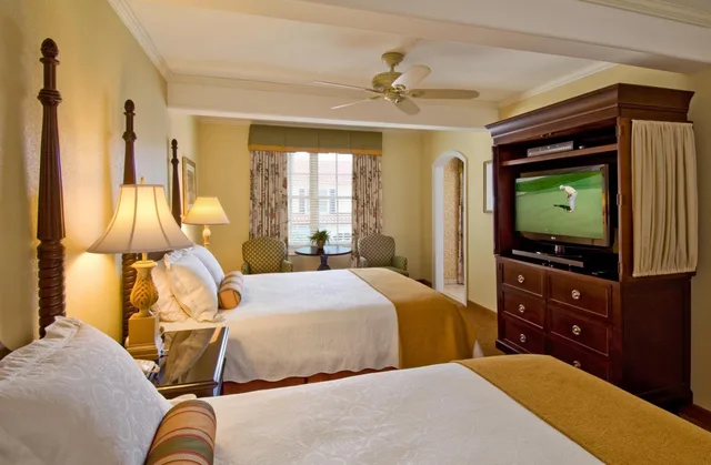 Room, 2 Queen Beds, Resort View، The King and Prince Beach & Golf Resort 4/10