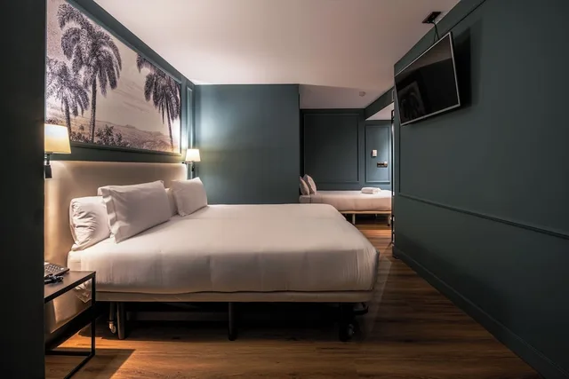 غرفة قياسية ثلاثية بثلاثة أسرّة، Luze Castellana Hotel 3/9