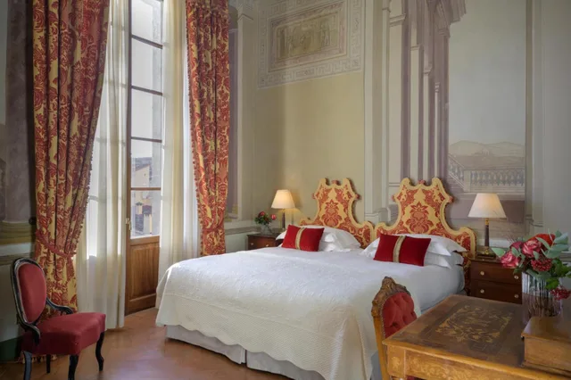 غرفة ديلوكس بسرير مزدوج أو سريرين منفصلين بشرفة، Grand Hotel Continental Starhotels 5/9