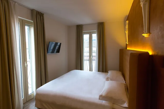 جناح بسرير كينج بإطلالة على الجبل بغرفة نوم واحدة، Al Campanile Aparthotel Suite 3/6