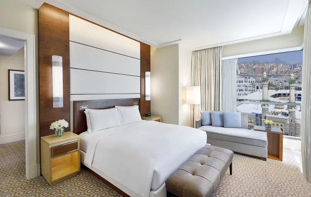 Grand, Premier, Suite, King Bed, Partial Kaaba View، فندق كونراد مكة(Conrad Jabal Omar Makkah) 4/10
