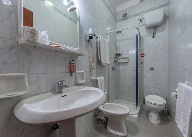 غرفة بسريرين منفصلين، Hotel Barsotti 5/6