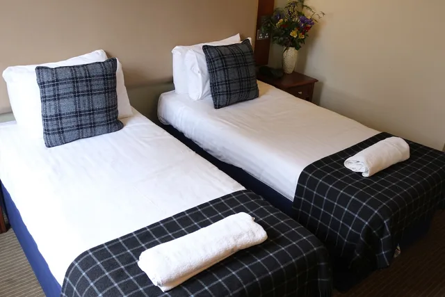 غرفة بسريرين منفصلين بإطلالة على الحديقة، Craiglynne Hotel 3/4