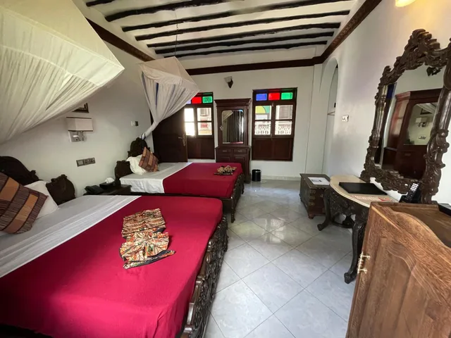 غرفة مفردة بإطلالة على المسبح، Dhow Palace Hotel 2/11