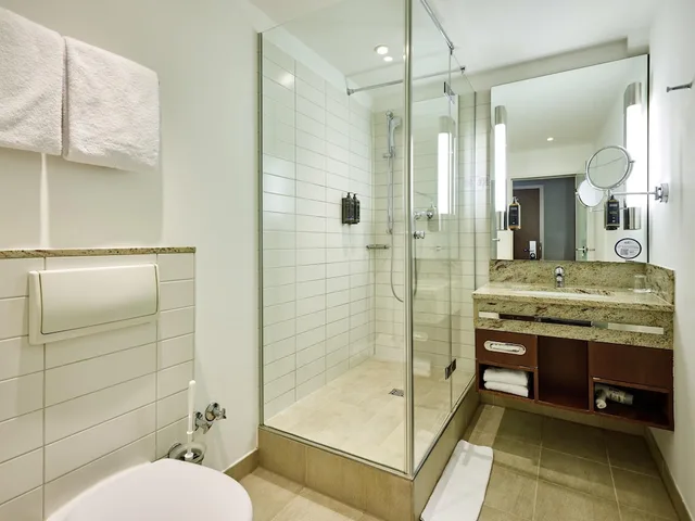 جناح سوبيريور بسرير مزدوج، Mercure Hotel Dusseldorf City Center 3/6