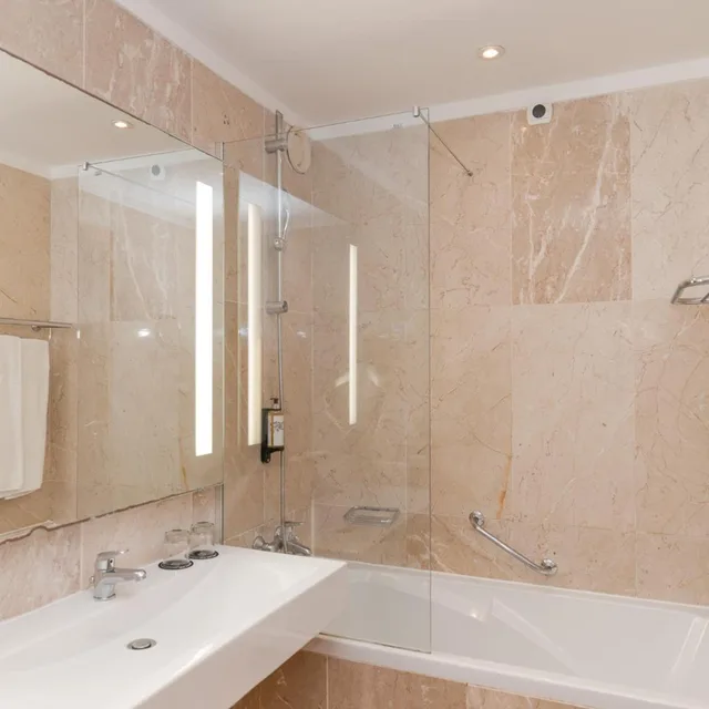 Deluxe, Double Bed, with Extra Bed, Lateral Side Sea View, Pestana Viking Beach and Golf Resort 9/10