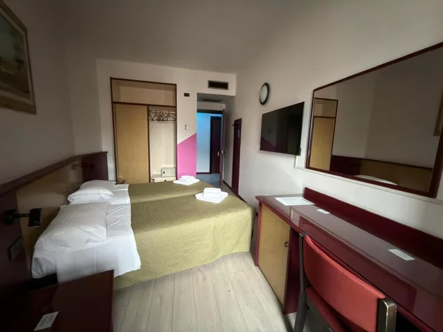 غرفة بسرير مزدوج أو سريرين منفصلين، Plaza 8/10