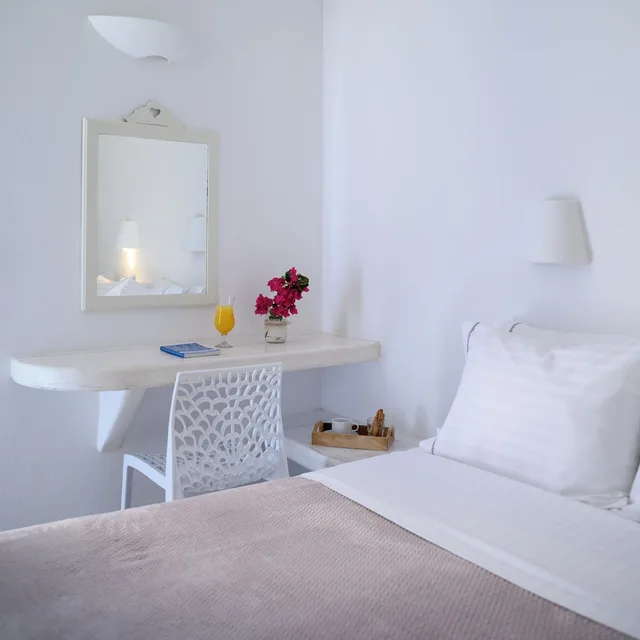 غرفة قياسية بسرير مزدوج بإطلالة على الحديقة، Selini Hotel - Adults Only 2/4