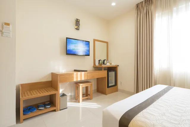 غرفة سوبيريور بسرير مزدوج بإطلالة على المدينة، Gia Vien Hotel 2/3