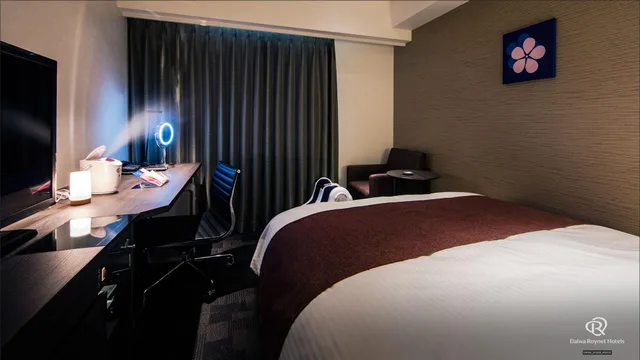 Female Dorm, Ladies, Standard, Single, Double Bed، Daiwa Roynet Hotel Tokushima-Ekimae 1/1