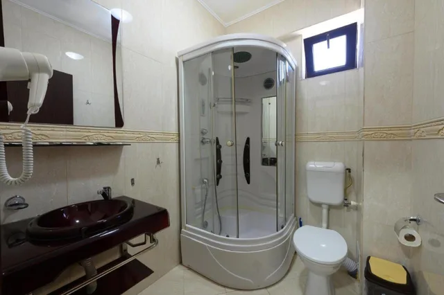 غرفة بسرير مزدوج بإطلالة على البحر، Hotel Coral 10/10